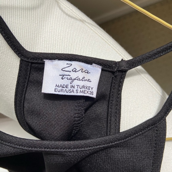 Zara Halter Neck Dress - Picture 4 of 4